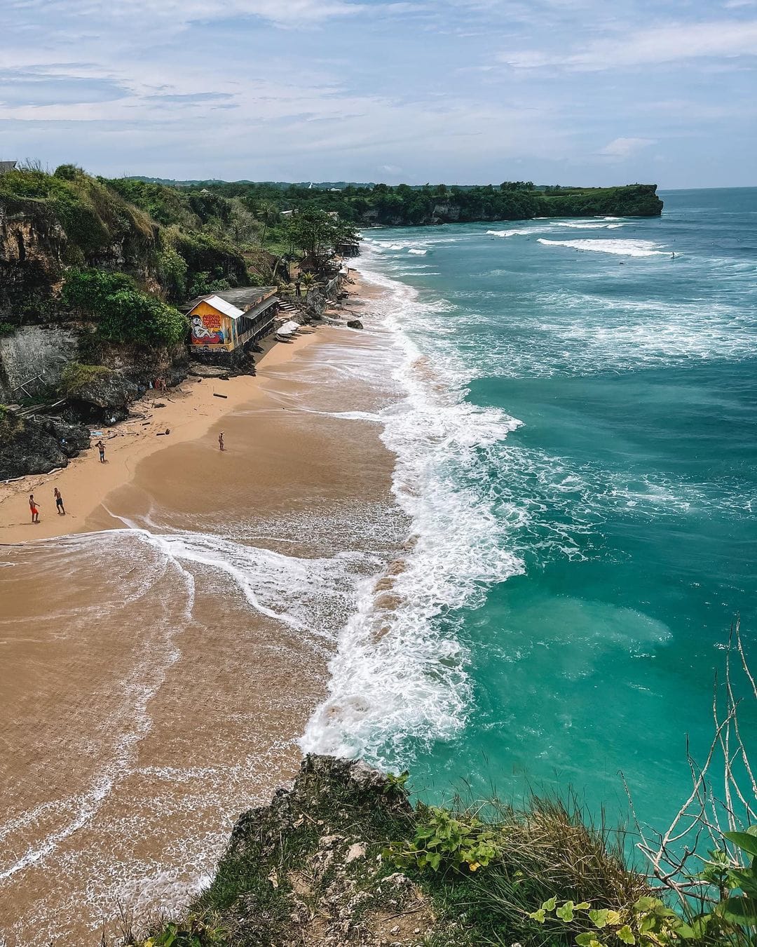 Surf’s Up: Bali’s Best Beaches for Catching Waves and Sunrays