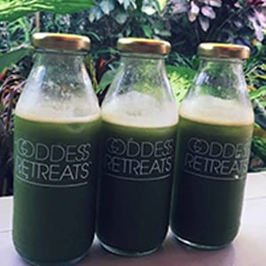 AWAKEN EVERY MORNING WITH GREEN JUICE!