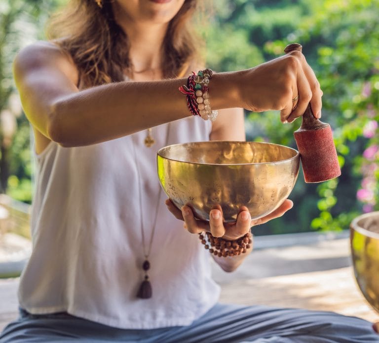 spiritual_retreat_sound_healing_woman